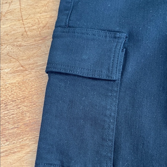 MOTHER Denim Black Dark Cargo Pants - Picture 5 of 7